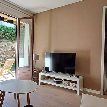 Centre Du Val Andre - En Rez De Jardin Avec Terrasse Et Jardinet - A 150 M Apartment