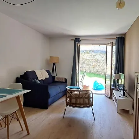 Centre Du Val Andre - En Rez De Jardin Avec Terrasse Et Jardinet - A 150 M
